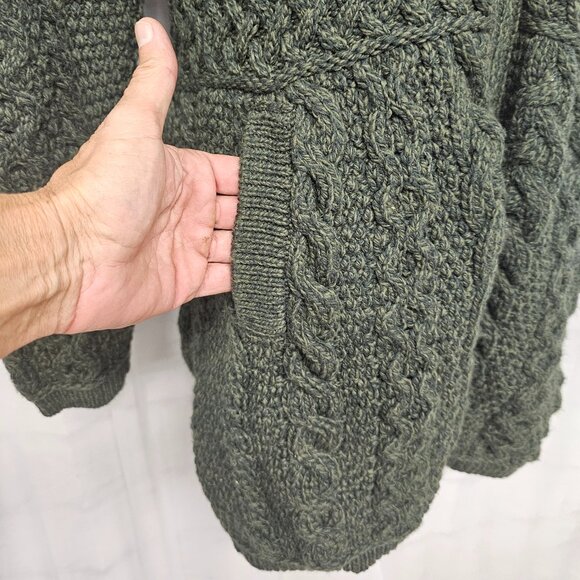 Aran Sweater Market Green Wool Cardigan Preppy Cabin Winter Irish S - Picture 4 of 12